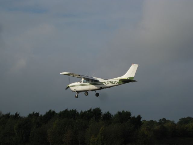 Cessna Centurion (N30593)