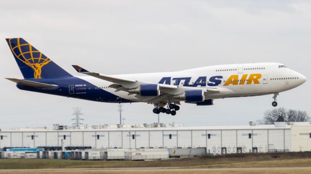 Boeing 747-400 (N322SG) - baltimore ravens landing at cvg few hours ago cloudy afternoon