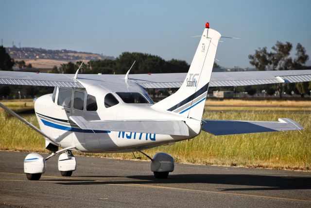 Cessna 206 Stationair (N51710)