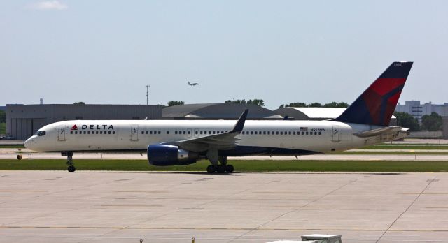 Boeing 757-200 (N552NW) - Enhanced version