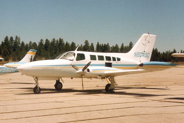 Cessna 402 (N8049Q) - Seen here on 26-Jun-94.br /br /Reregistered N766EA 22-Nov-03.br /Registration cancelled 13-Sep-13 as expired.