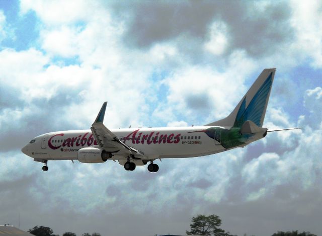 Boeing 737-800 (9Y-GEO)