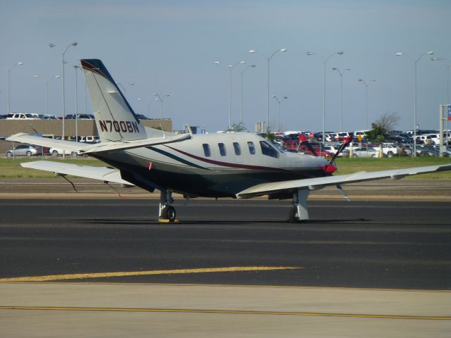 Grumman G-40 Avenger (N700BN)