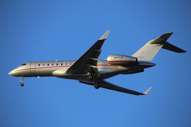 Bombardier Global Express (9H-VJR)