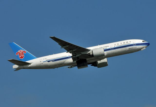 Boeing 777-200 (B-2057)