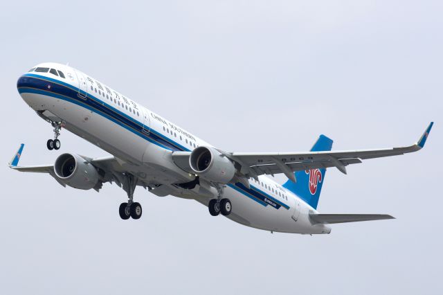 Airbus A321 (B-8869) - A321-211(WL) cn 7573 - taking-off for the delivery flight