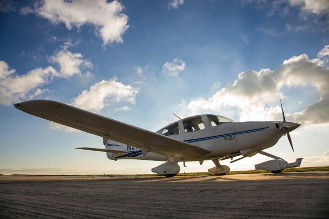 Cirrus SR-20 (D-EUMZ)