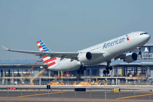 Airbus A330-300 (N273AY) - American Airbus A330-323 N273AY at Phoenix Sky Harbor on December 20, 2017. 