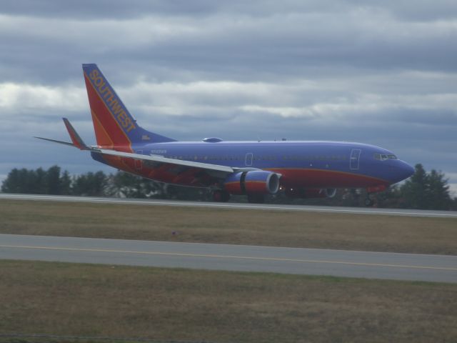 Boeing 737-700 (N949WN)