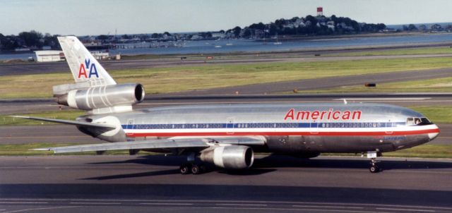 McDonnell Douglas DC-10 (N138AA)