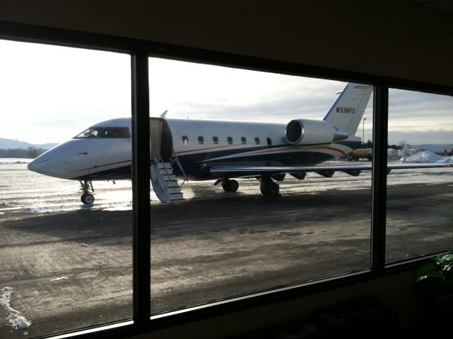 Canadair Challenger (N338FX) - Bombardier Aerospace Business Jet/Flexjet at Reading Regional Airport.