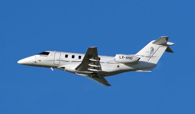 Pilatus PC-24 (LX-AND)