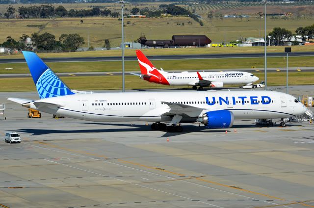 Boeing 787-9 Dreamliner (N29978)