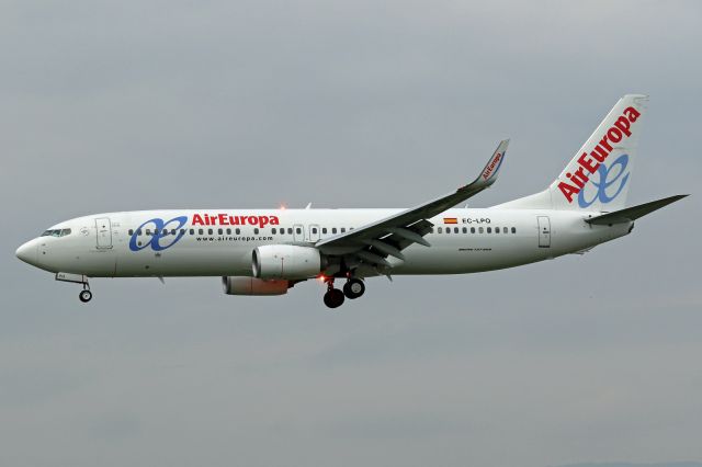 Boeing 737-800 (EC-LPQ)