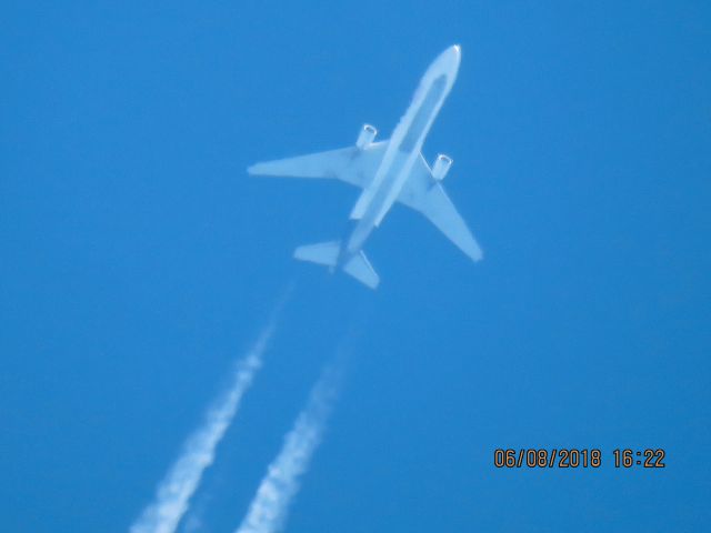 Boeing MD-11 (N599FE)