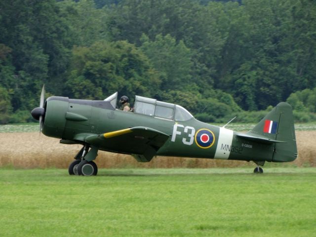 North American T-6 Texan (C-GBQB)