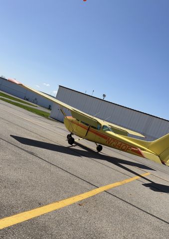 Cessna Skyhawk (N734QF)