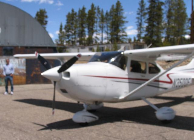 Cessna Skylane (N3500F) - Photo taken May 2008 at Lake County Airport, Leadville, Colorado.