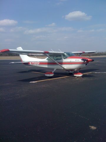 Cessna Skylane (N759VP)