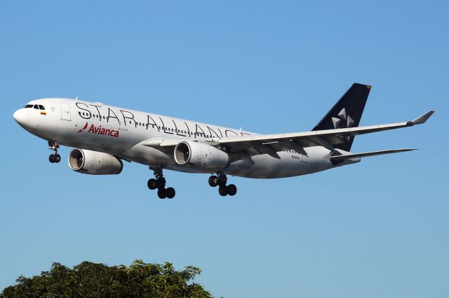 Airbus A330-300 (N342AV)
