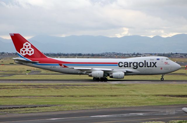 Boeing 747-400 (LX-UCV) - Cargolux / Boeing 747-4R7F / MSN 33827 / LX-UCV / MMMX 09/2020