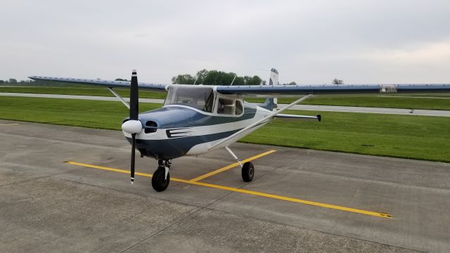 Cessna Skyhawk (N7485A)