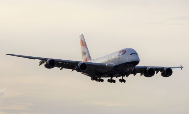 Airbus A380-800 (G-XLED)