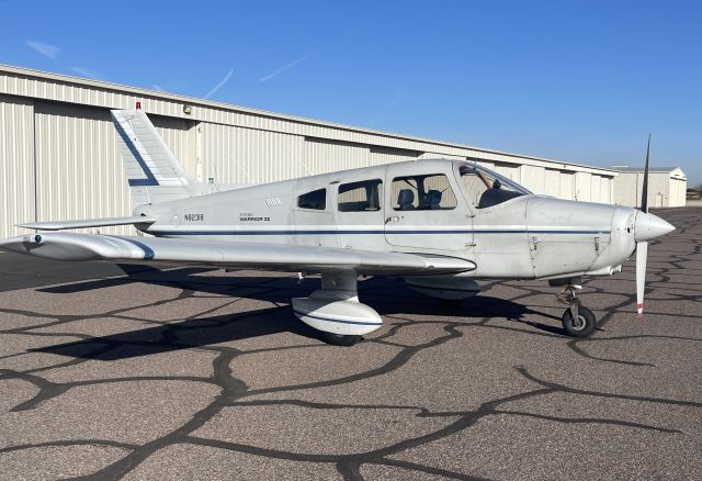 Piper Cherokee (N82318)