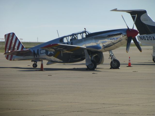 North American P-51 Mustang (N251MX)