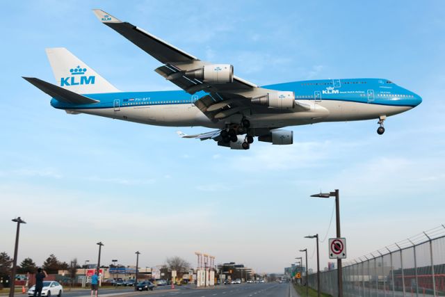 Boeing 747-400 (PH-BFT) - CITY OF TOKYO NEW LIVERY! FULL QUALITY MUST SEE: a rel=nofollow href=http://www.airliners.net/open.file/2640218/L/http://www.airliners.net/open.file/2640218/L//a