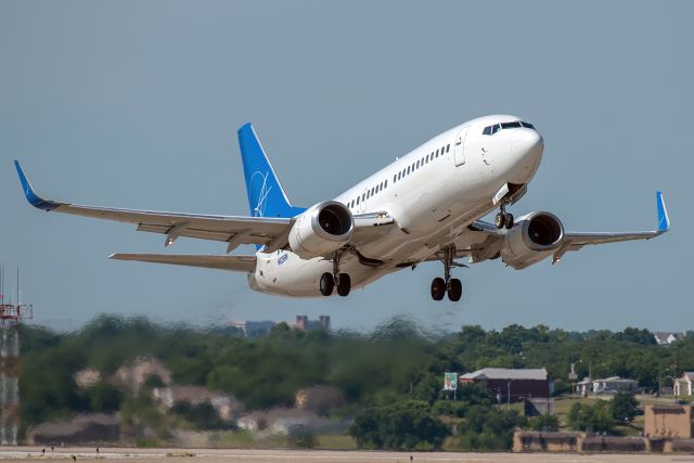 BOEING 737-300 (N629SW)