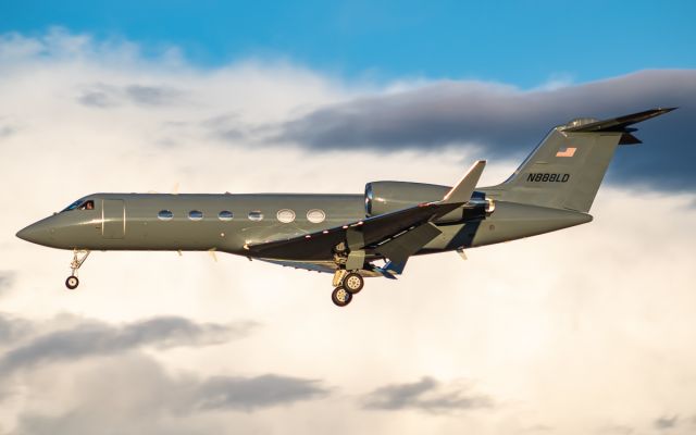 Gulfstream Aerospace Gulfstream IV (N888LD)