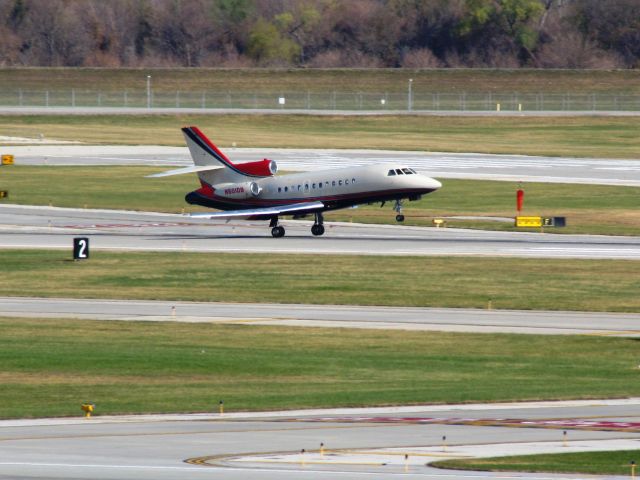 Dassault Falcon 900 (N501DB)