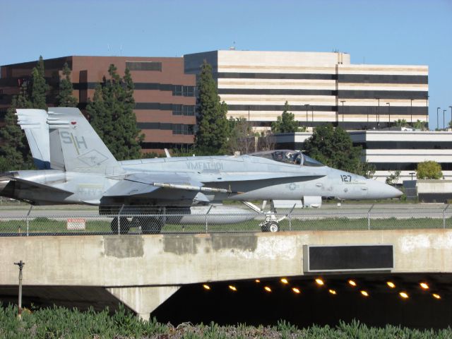 McDonnell Douglas FA-18 Hornet (16-3772) - Navy F-18 from Marine Fighter Attack Training Squadron 101 (VMFAT-101) based at Miramar, CA, taxiing to RWY 30