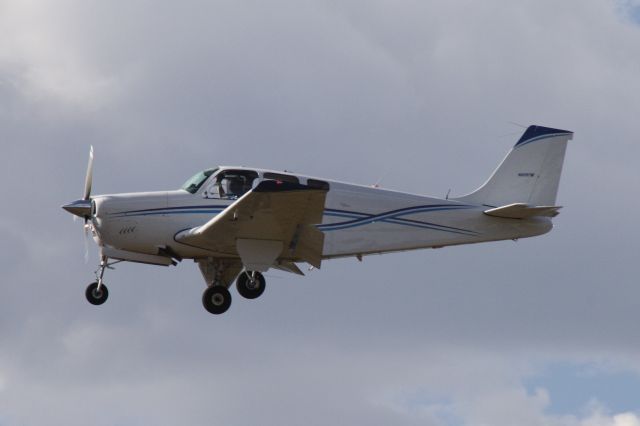 Beechcraft Bonanza (33) (N8597M) - Landing at Flagstaff Pulliam Airport, September 21 2018. 