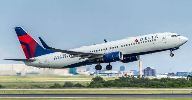 Boeing 737-800 (N3754A) - Runway 23 departure destined for Atlanta