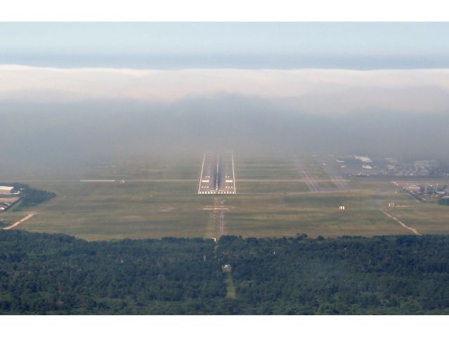 KACK — - Typical fog bank on the ILS24 at Nantucket.