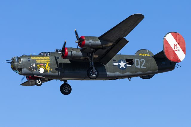 Consolidated B-24 Liberator (N224J)