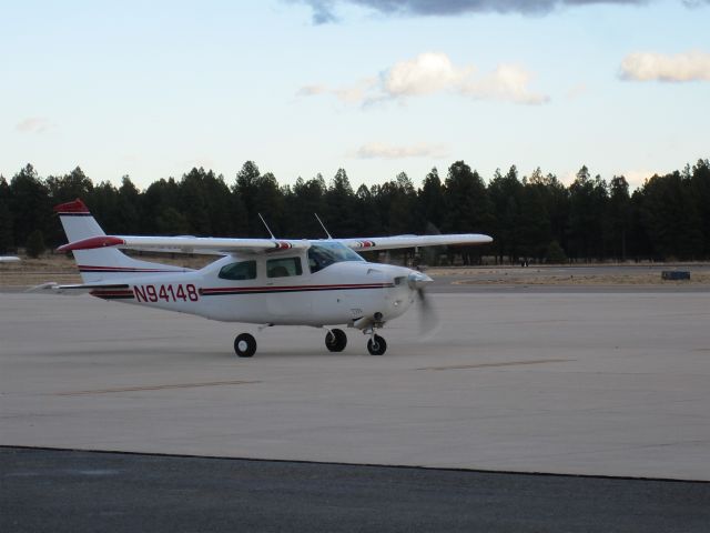 Cessna Centurion (N94148)