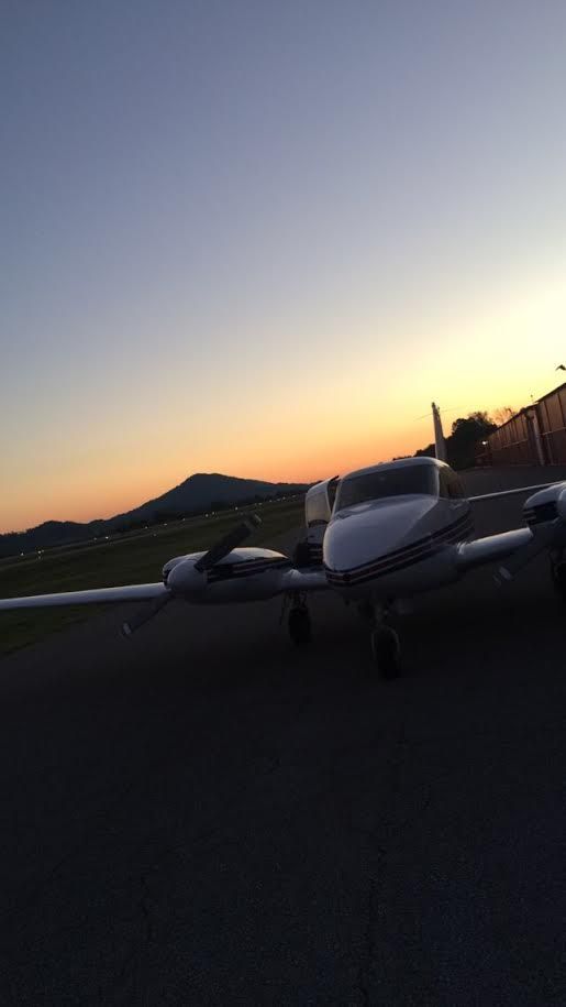 Piper PA-30 Twin Comanche (N8085Y)