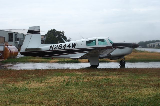 Mooney M-20 (N2644W)