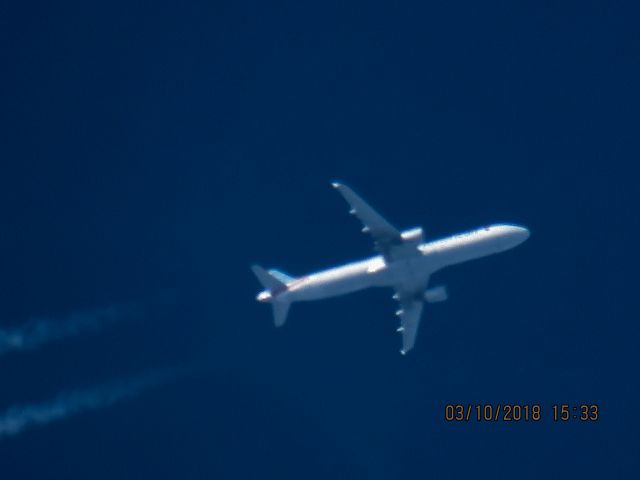 Airbus A321 (N161UW)