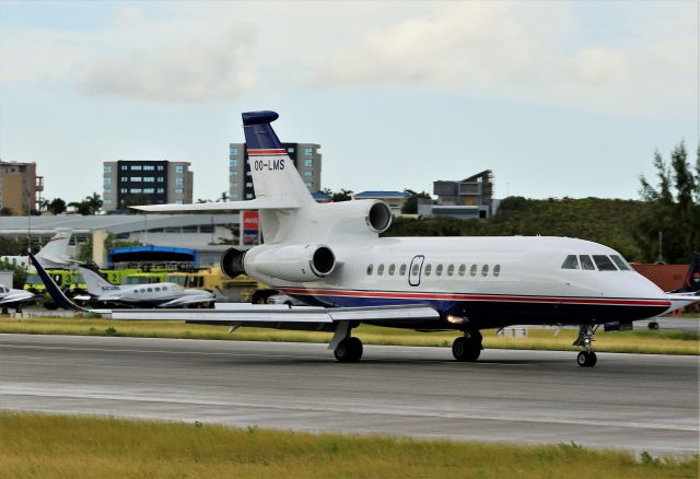 Dassault Falcon 900 (OO-LMS)