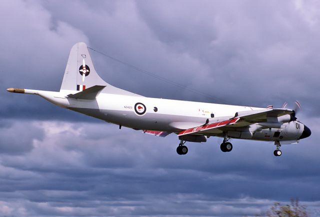 BOEING 747-8 (ANZ4201) - NEW ZEALAND - AIR FORCE - LOCKHEED P-3B ORION - REG NZ4201 (CN 185-5190) - EDINBURGH RAAF BASE ADELAIDE SA. AUSTRALIA - YPED (28/9/1984)