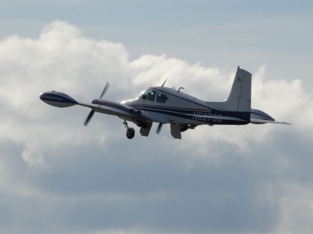 Cessna 310 (N5273G)