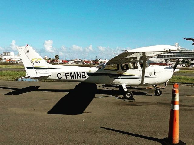 Cessna Skyhawk (C-FMNB)