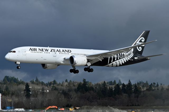 Boeing 787-9 Dreamliner (ZK-NZQ)