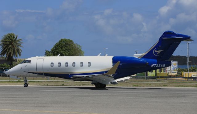 Canadair Challenger 350 (N723AS)