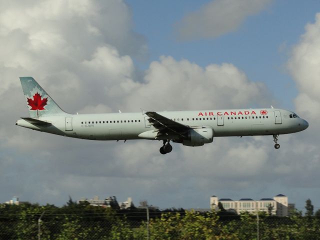 Airbus A321 (C-GJWN)