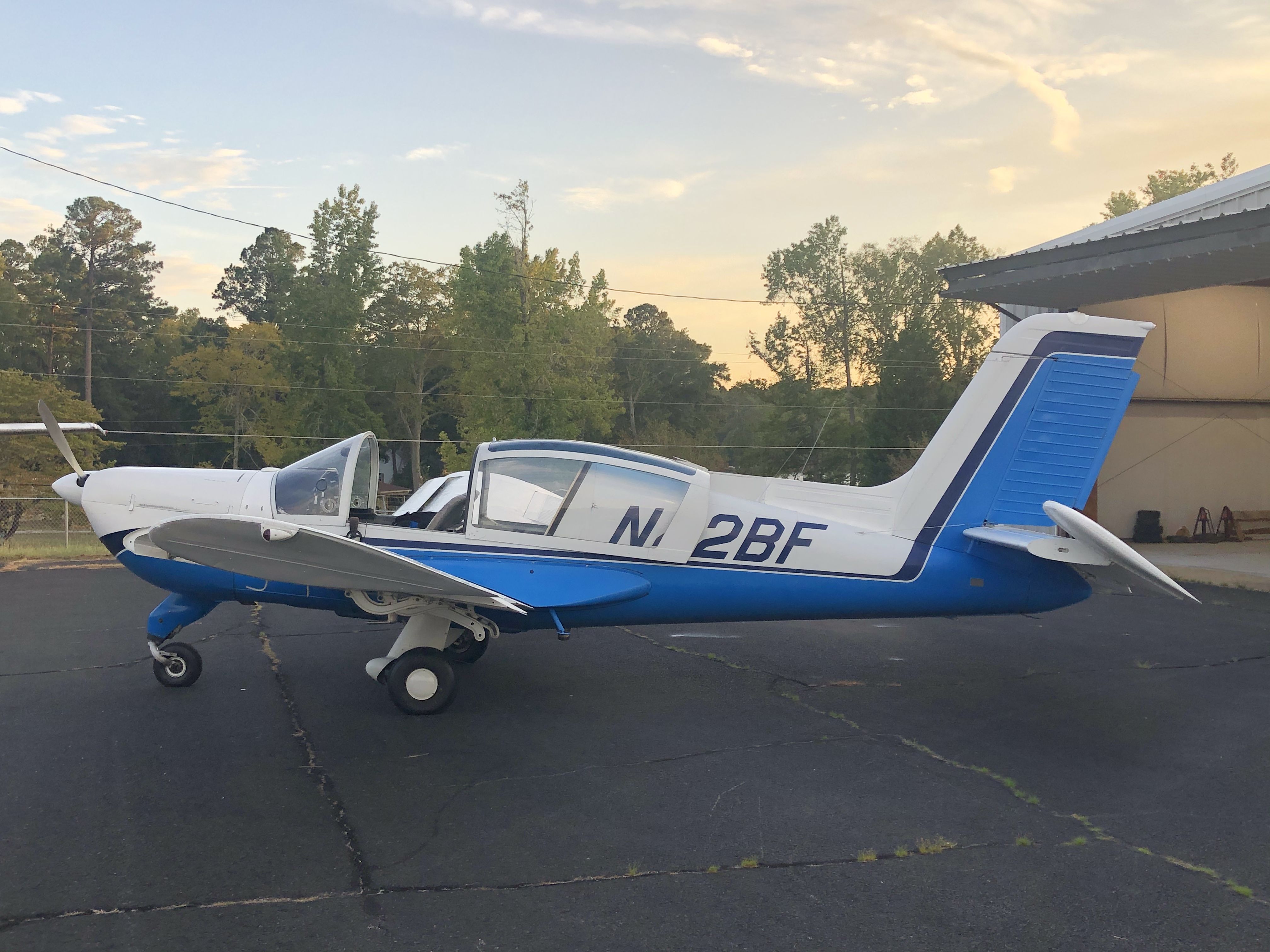 N42BF —